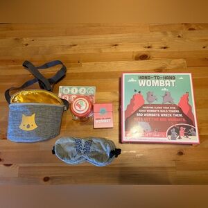 Hand to Hand Wombat exclusive pack!